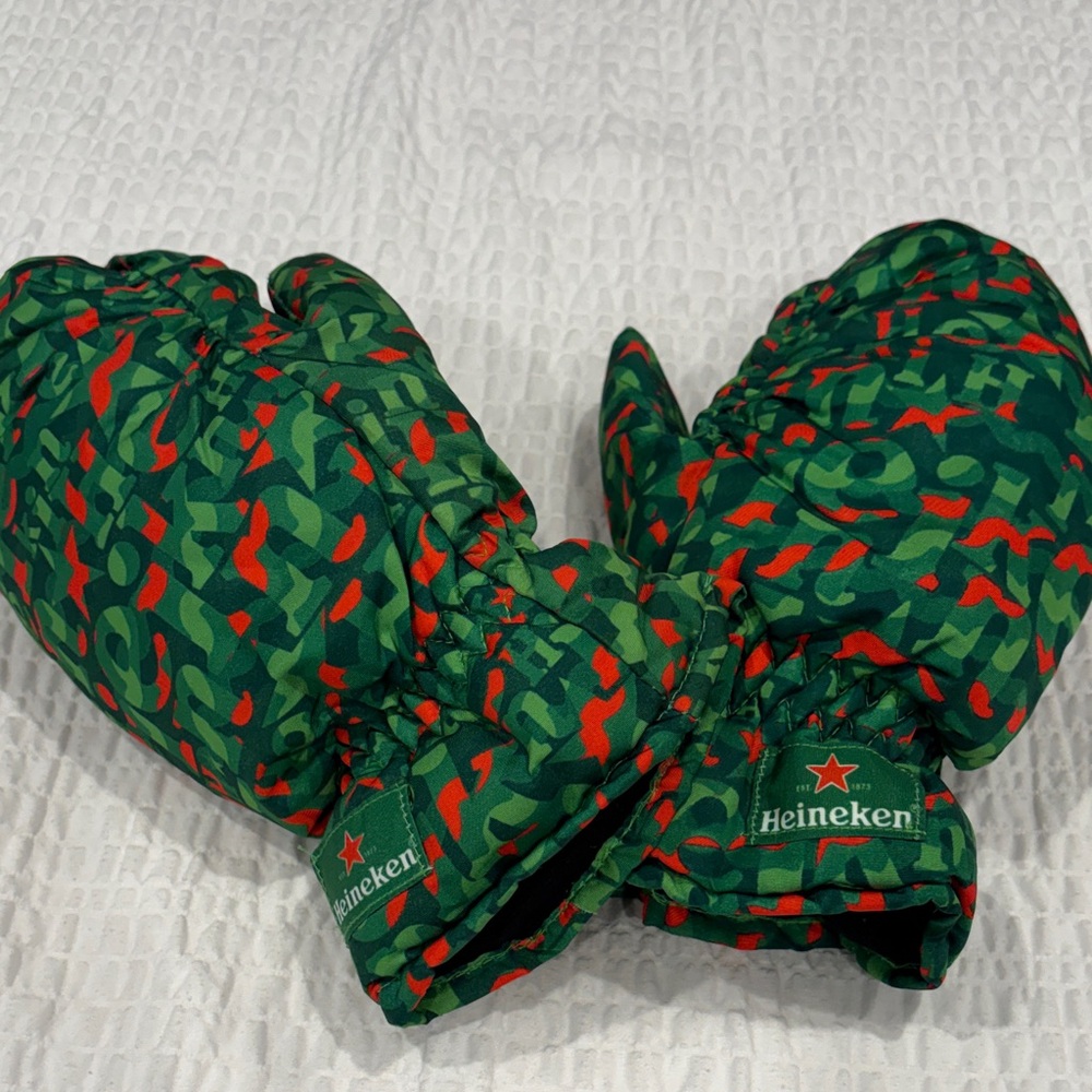 Green and Red Women's Mittens